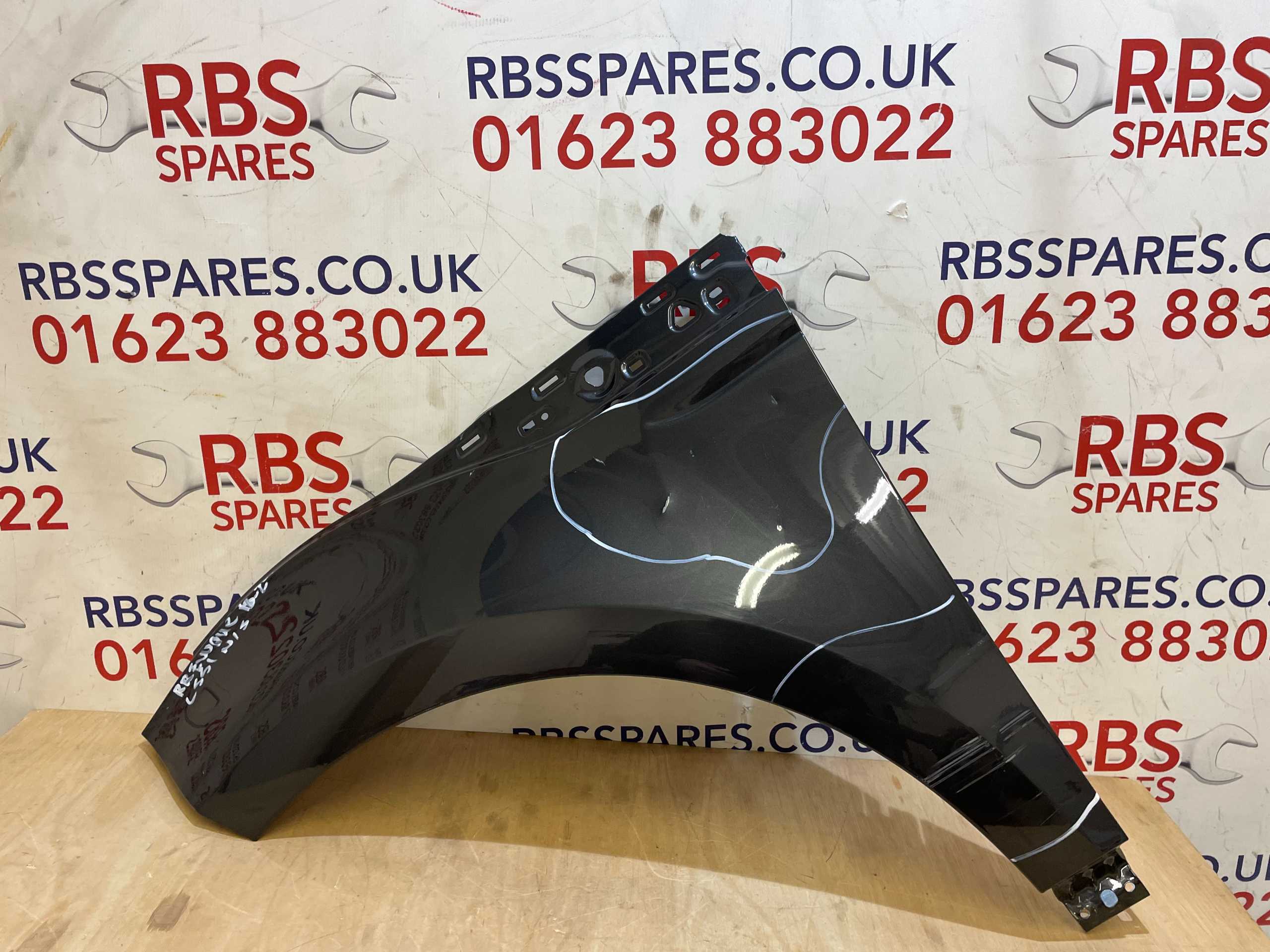 Used genuine Range Rover Evoque L551 front wing left side 18-24