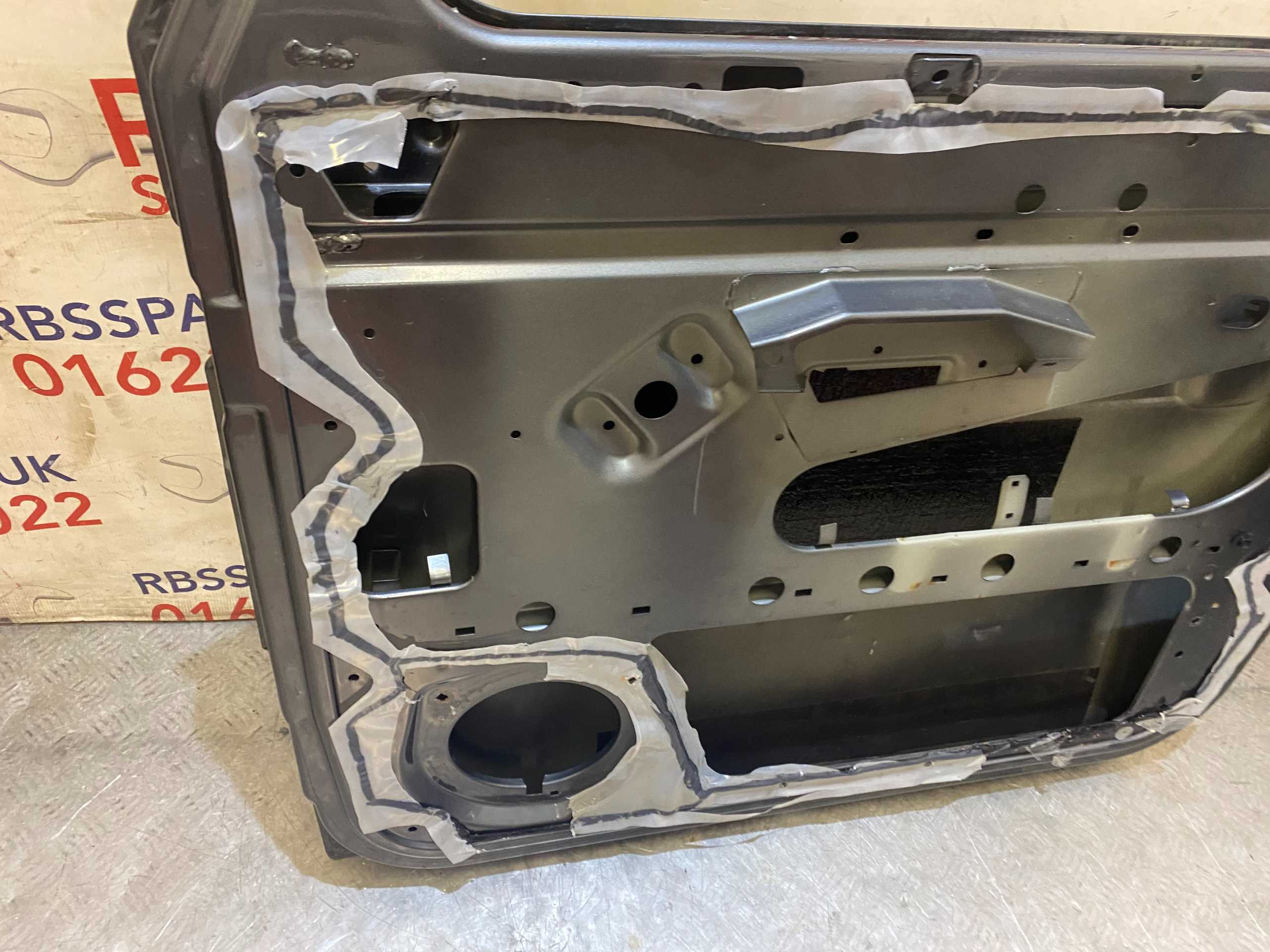 Mercedes G Class W463 Door Front Right 02-18 - Image 14