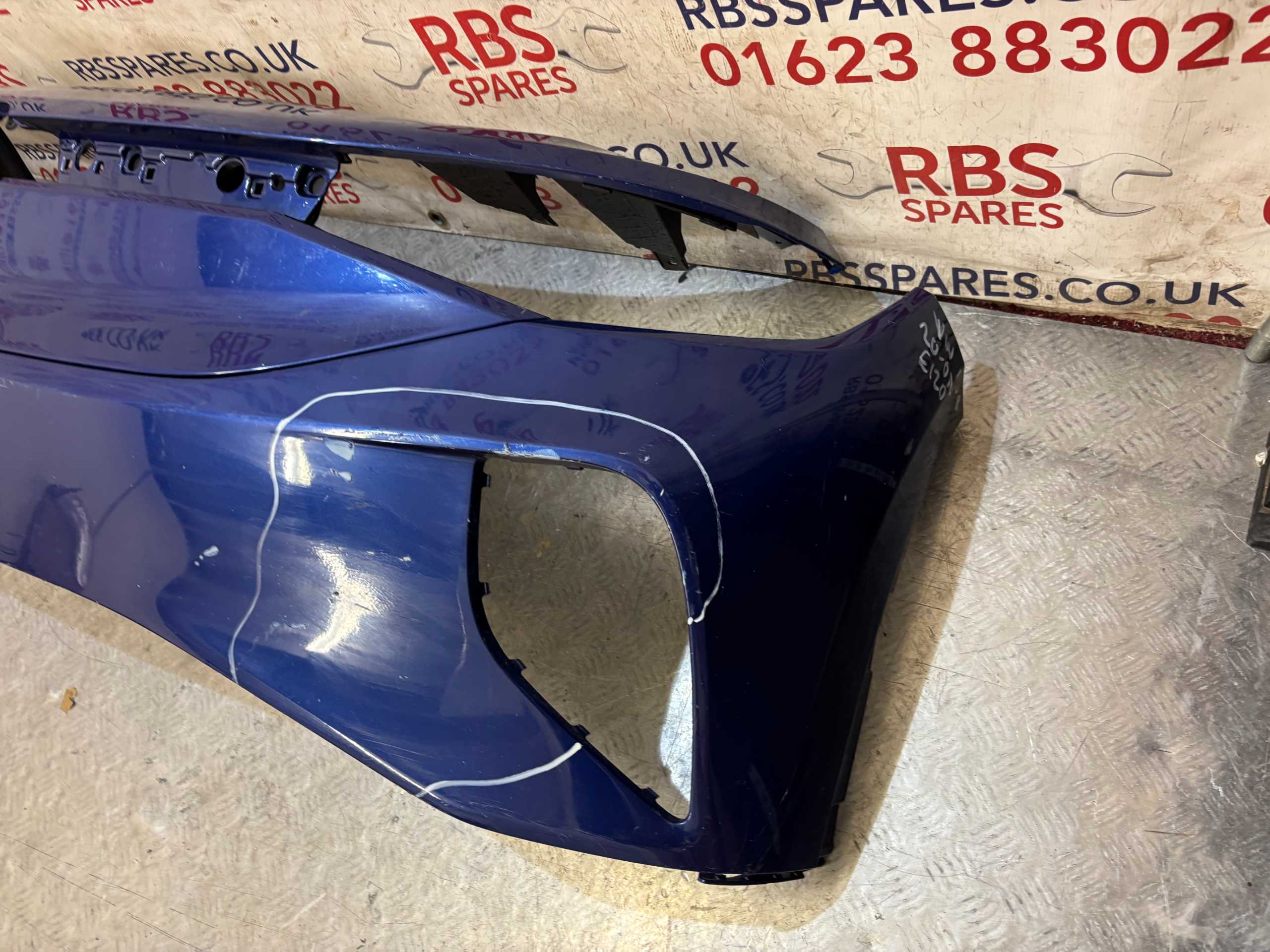 Vw ID4 Front Bumper 20-24 P.n 11A807221 - Image 5