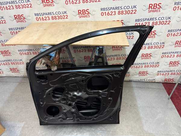 Kia Sportage Door Front Right 22-On P.n 76004-R2010 - Image 6