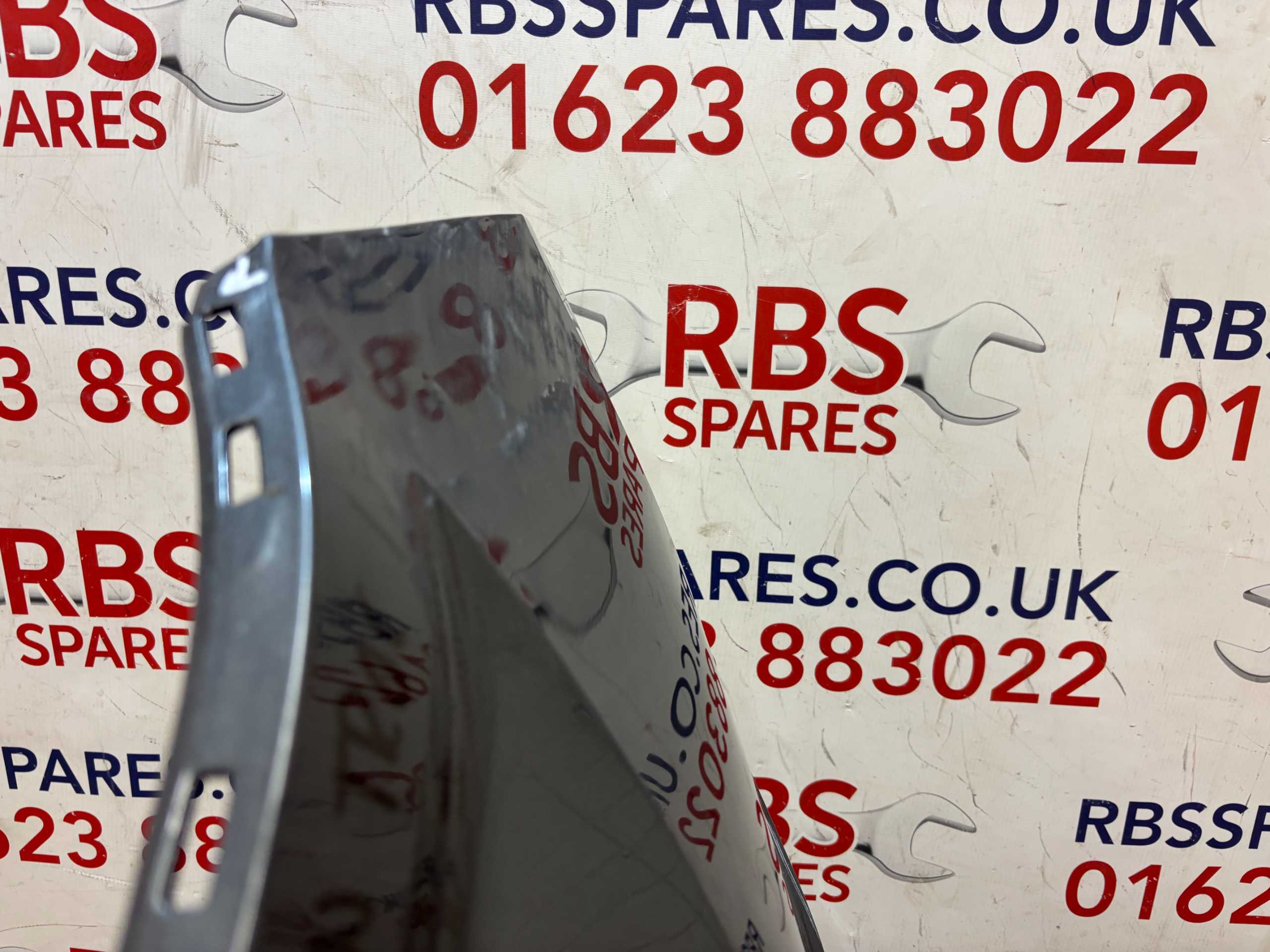 Vw T Roc Rear Bumper 17-22 P.n 2GA807521 - Image 9