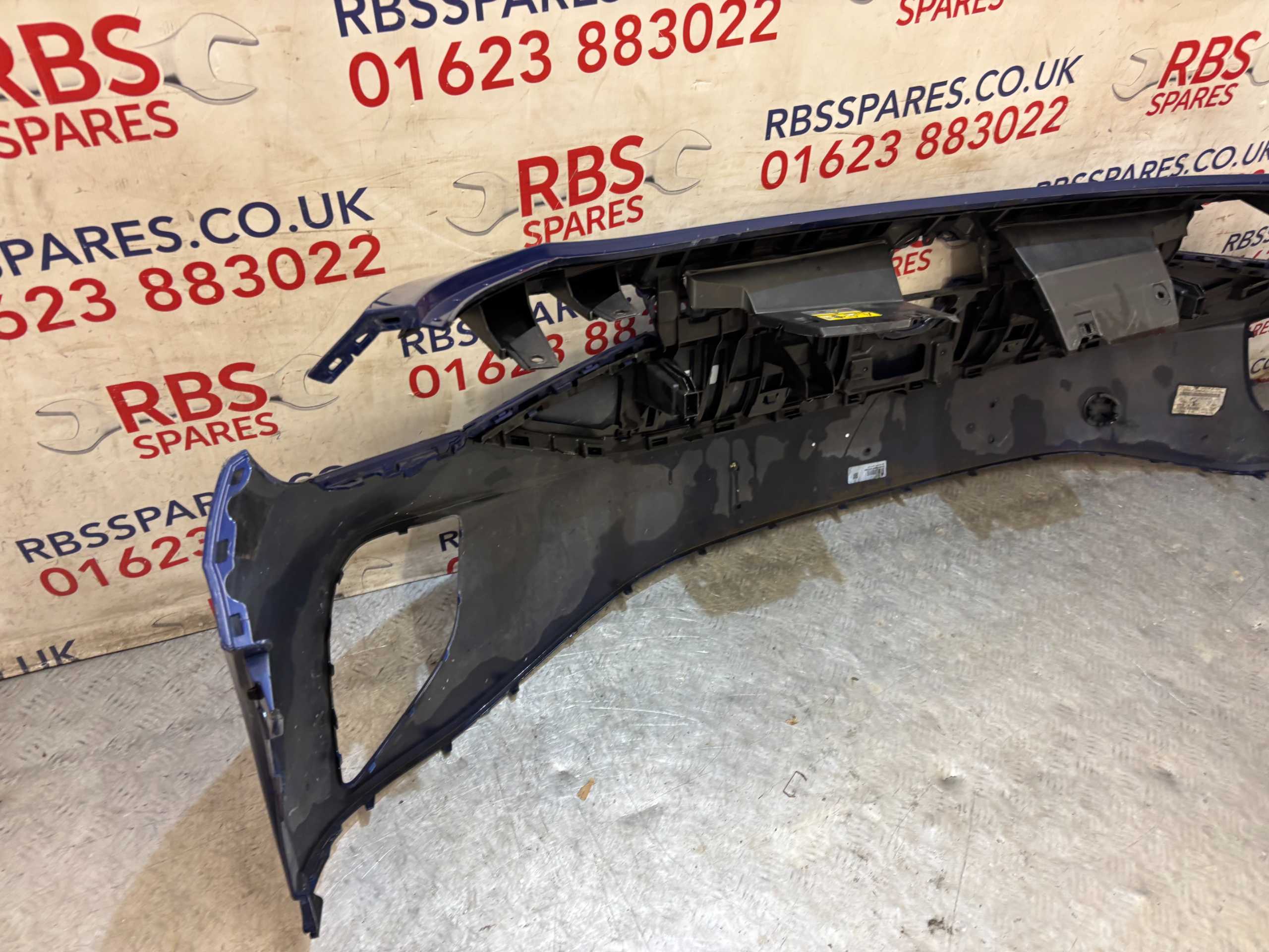 Vw ID4 Front Bumper 20-24 P.n 11A807221 - Image 11