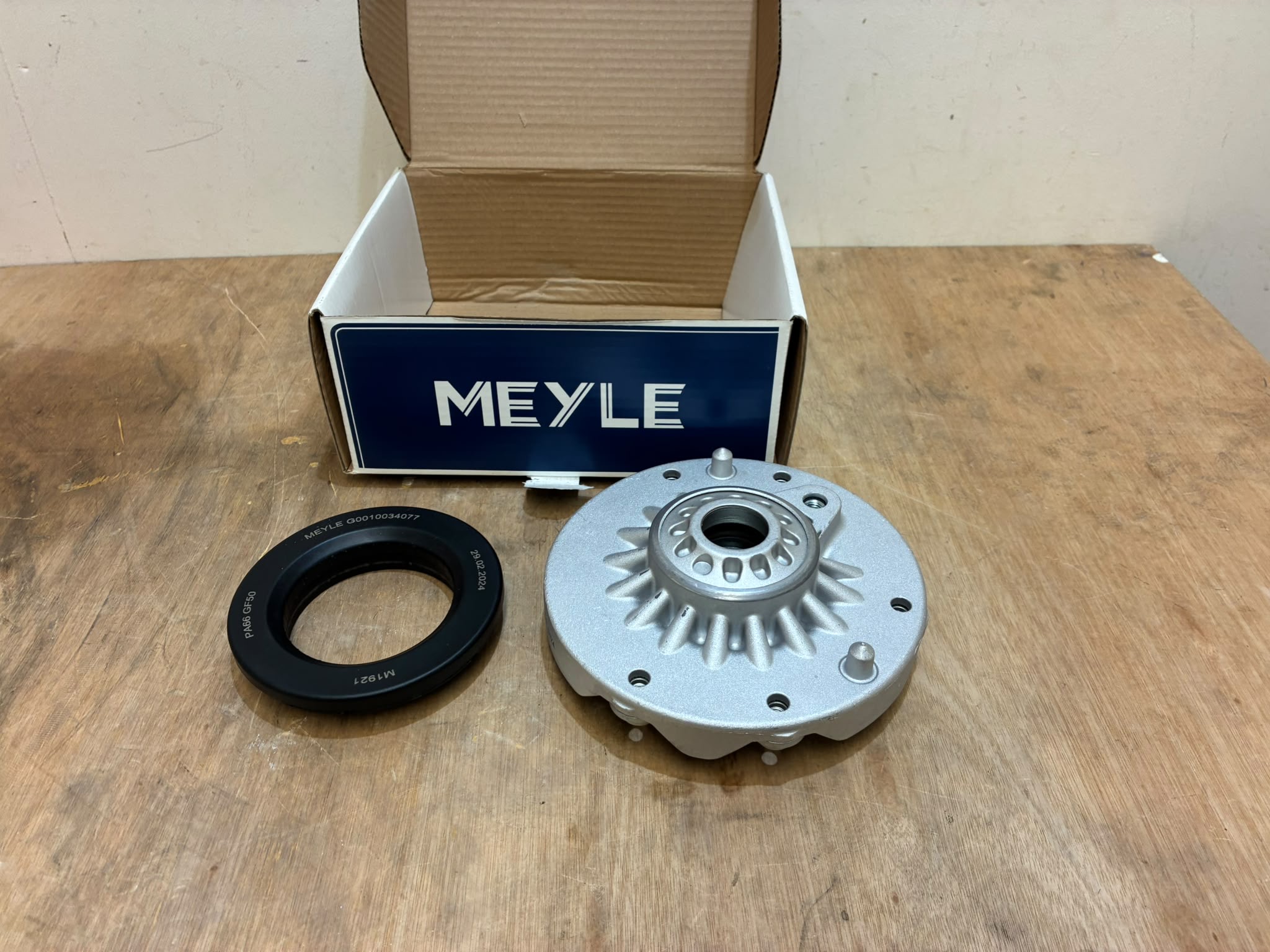 Bmw 2 Series F45 F46/X1 F48/X2 F39 Top Strut Mounts P.n 3146410012 (Non Gen)