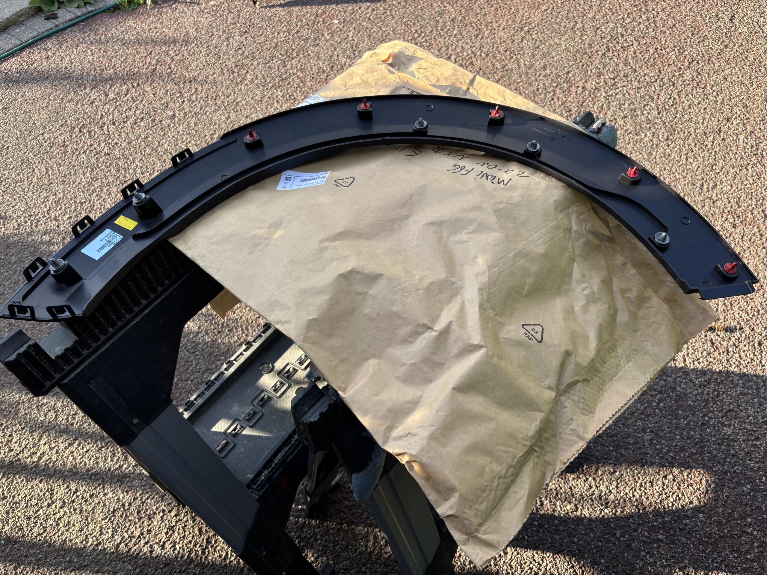 Mini F66 Wheel Arch Rear Left 24-On P.n 51775A2F7D5 - Image 3