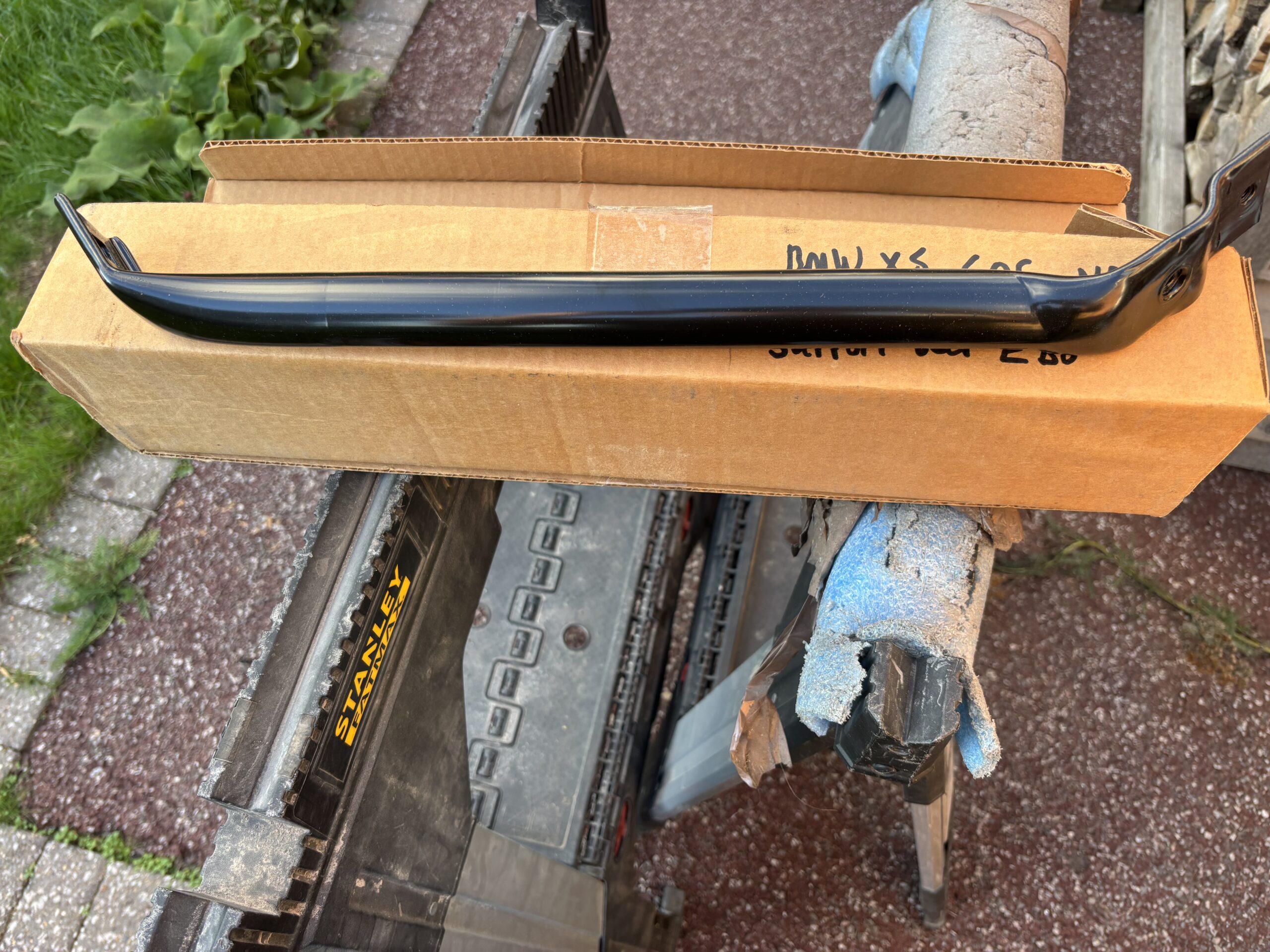 Bmw X5 G05 Front Lower Support Bar Front Right P.n 51647469802