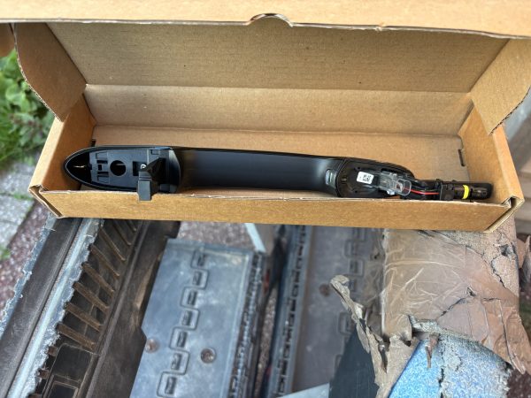 Mini F54 F55 F60 Door Handle Front Right P.n 51712457408 - Image 2
