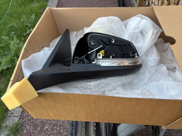 Bmw 1 Series F20 F21 Wing Mirror Base Left P.n 51167268539