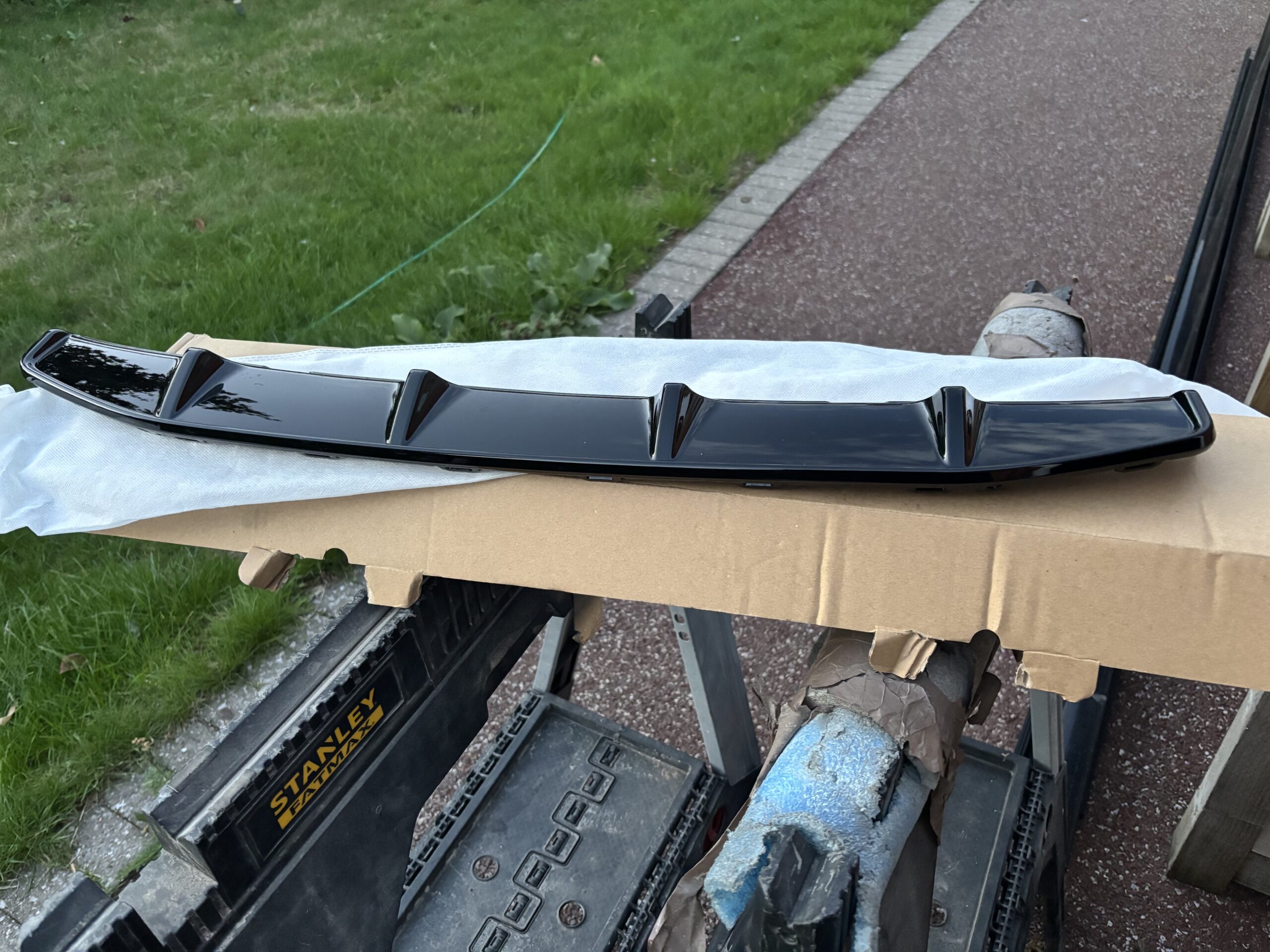 Bmw 4 Series G22 G23 Rear Bumper Diffuser P.n 51128077357