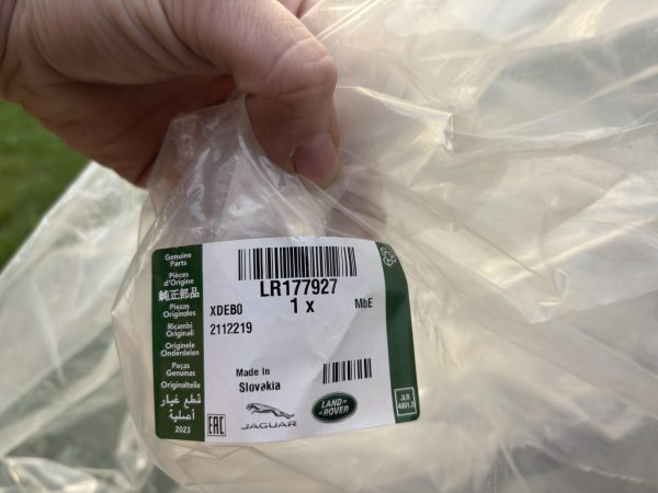 Range Rover Sport L494 Wheel Arch Liner Rear Right P.n LR177927 - Image 3