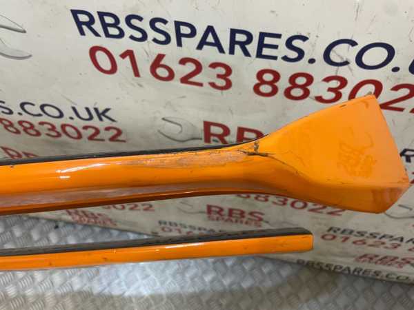 Ferrari 488 GTB Front Spoiler (Carbon Fibre) - Image 4
