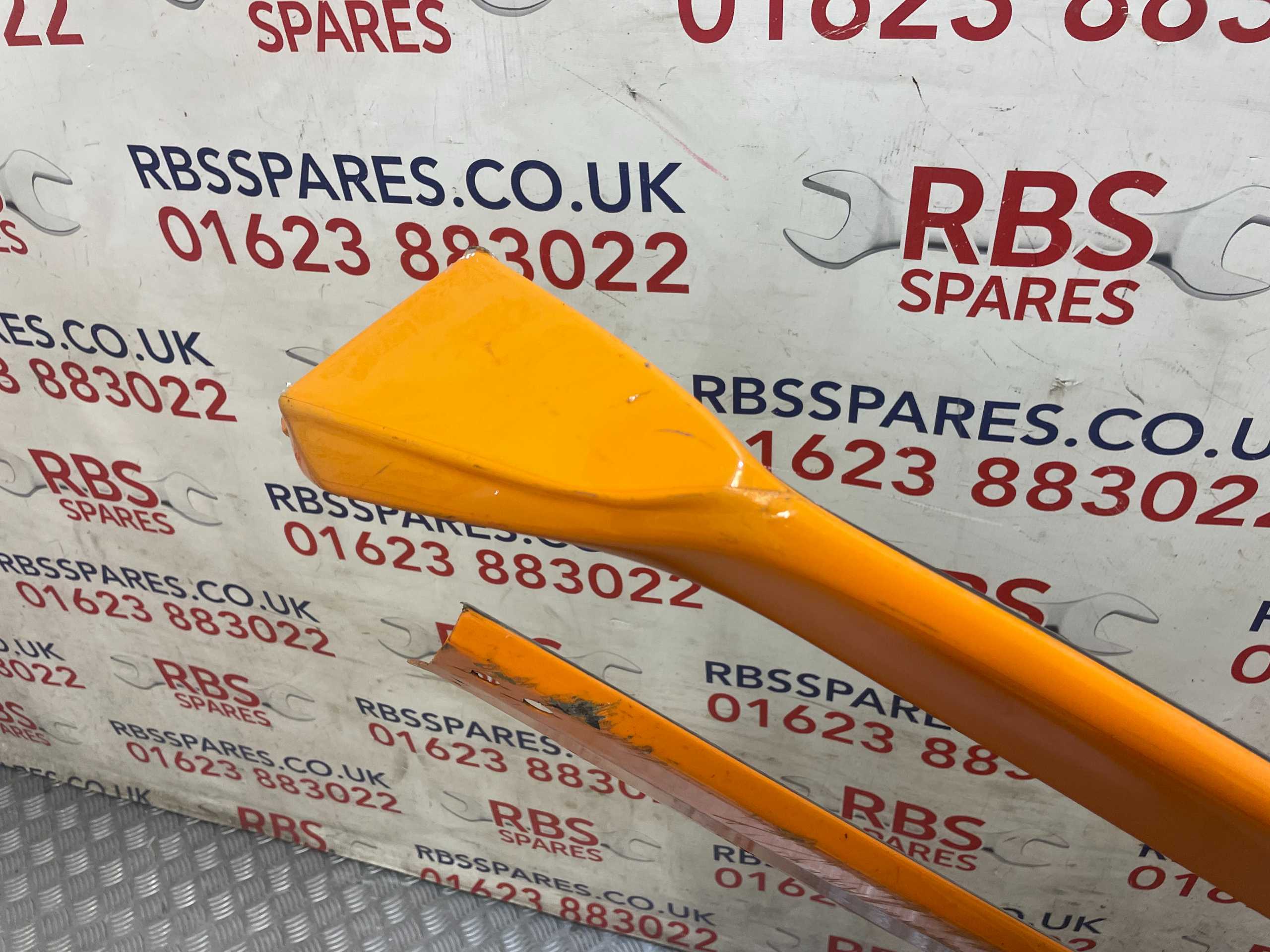 Ferrari 488 GTB Front Spoiler (Carbon Fibre) - Image 10