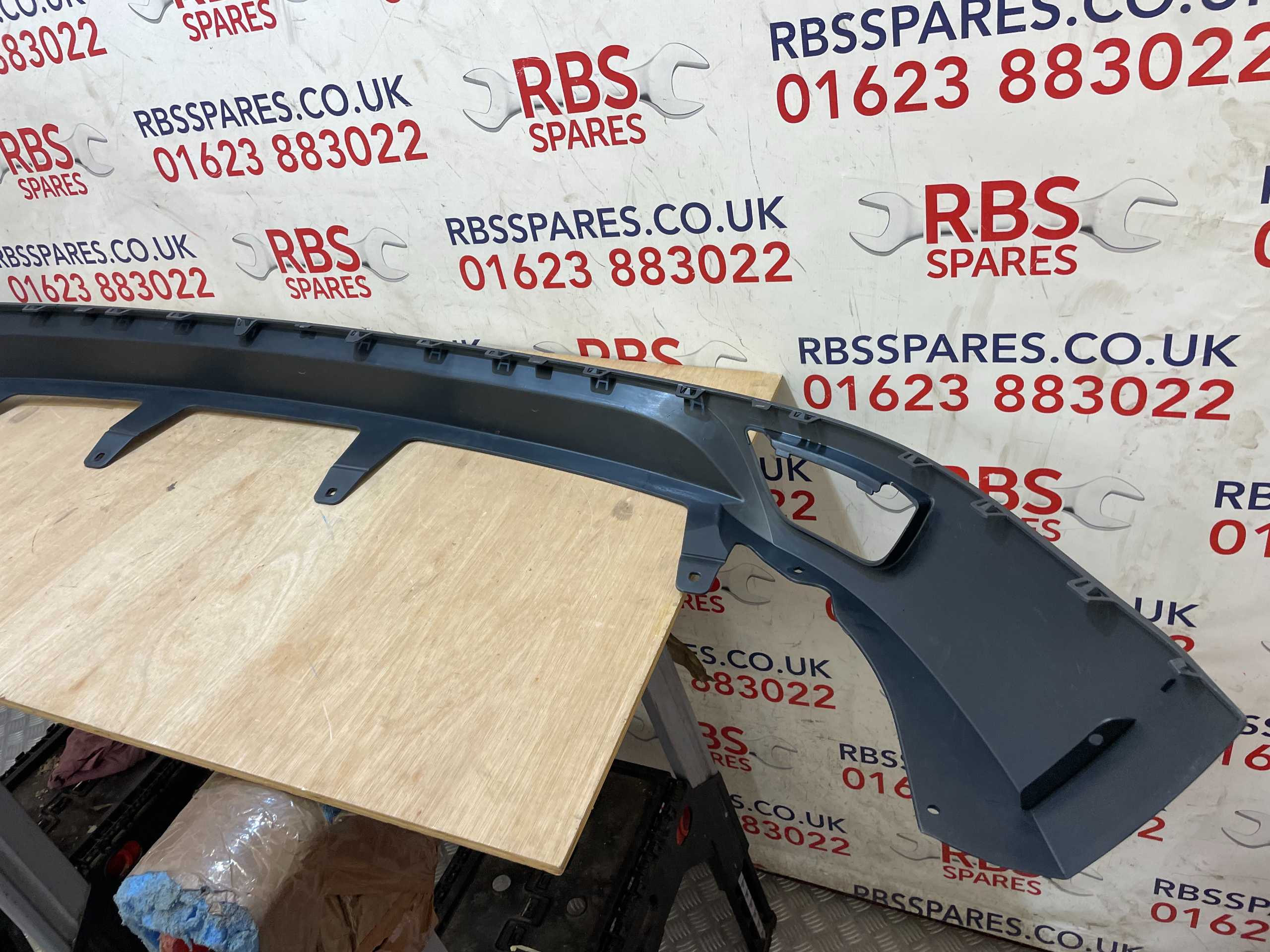 Renault Scenic/Grand Scenic Rear Lower Bumper 10-16 P.n 850180003R - Image 4