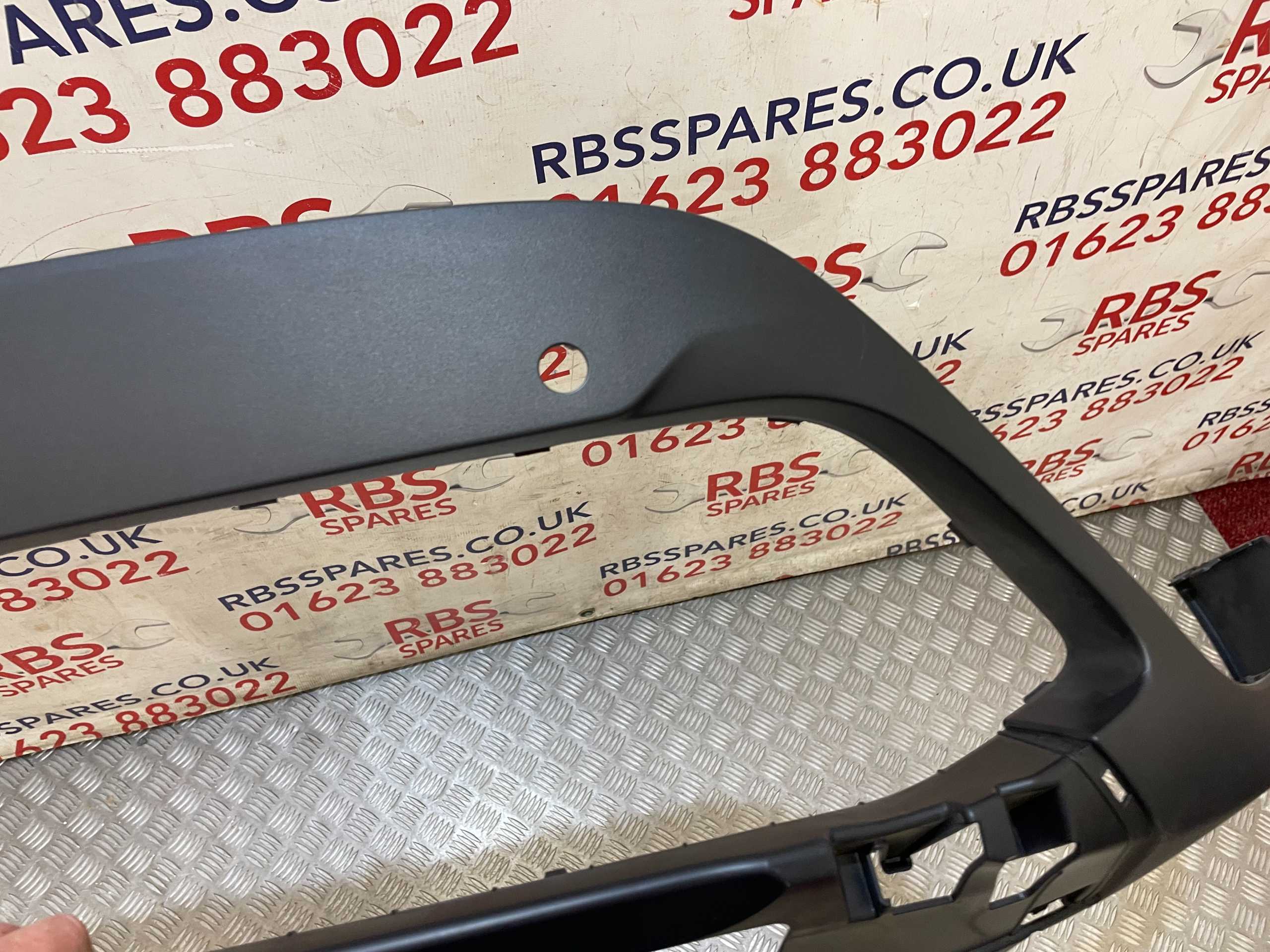 Bmw X1 F48 Front Bumper Lower 15-19 P.n 51117453999 - Image 4