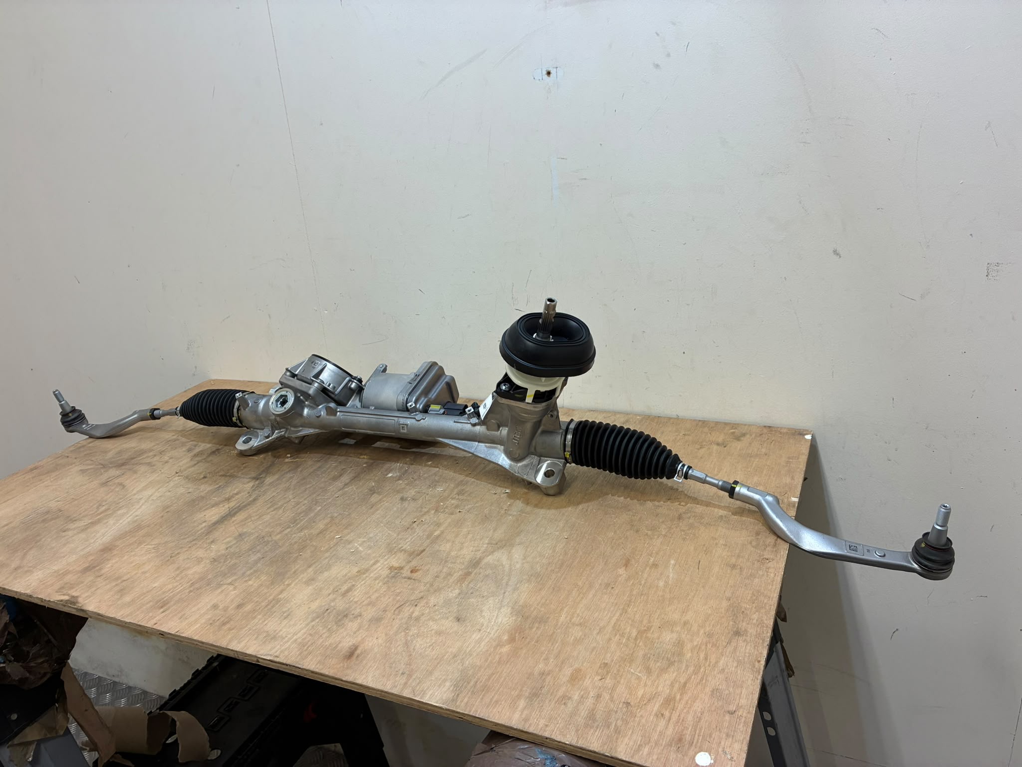 Nissan Qahqai J12 Power Steering Rack 21-On P.n JG517-004014 - Image 2