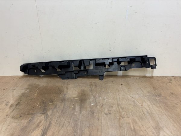 Vauxhall Astra J Rear Bumper Bracket P.n 9840170880