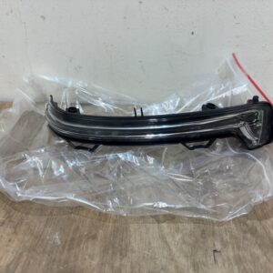 Jeep Avenger / Vauxhall Mokka Mirror Indicator P.n 9835015980