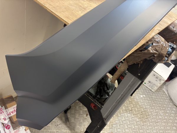 Volkswagen Crafter Front Bumper Upper 17-On P.n 7C0807819B - Image 3